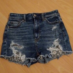 BNWOT AEO High Rise Shortie Distressed shorts S 0